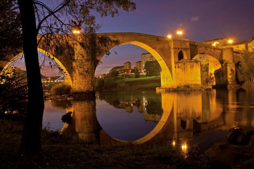 Piso Estacion Termal Garaje Y Aire Acondicionado Lägenhet Ourense Exteriör bild